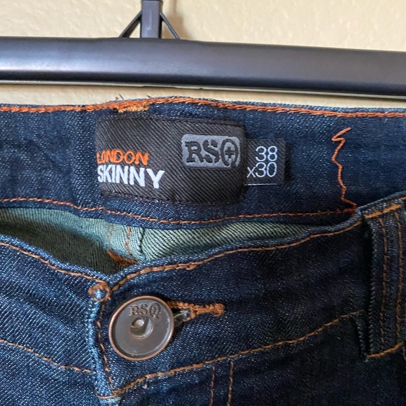 London - Picture 2 of 3